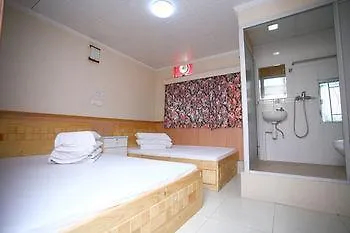 酒店 Wide Easy Hostel 香港