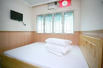 Wide Easy Hostel 香港